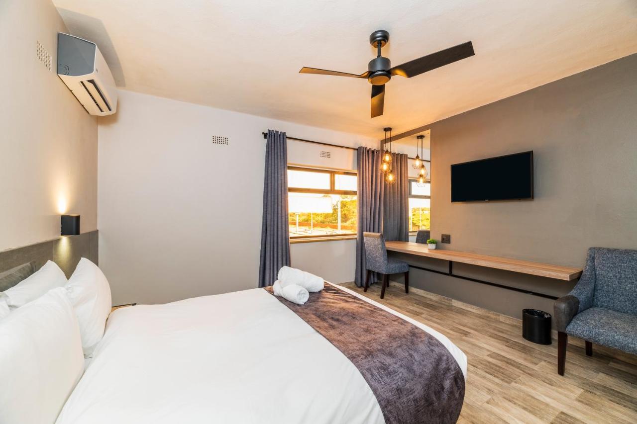 N1 Hotel Rotten Row Harare Zewnętrze zdjęcie