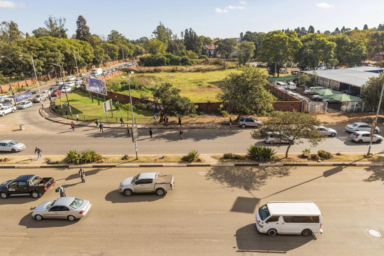 N1 Hotel Rotten Row Harare Zewnętrze zdjęcie